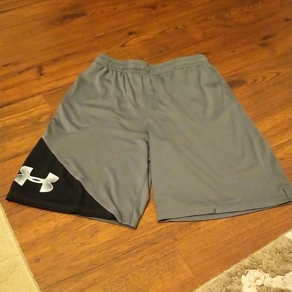 Youth XL Under Armour loose shorts grey and black